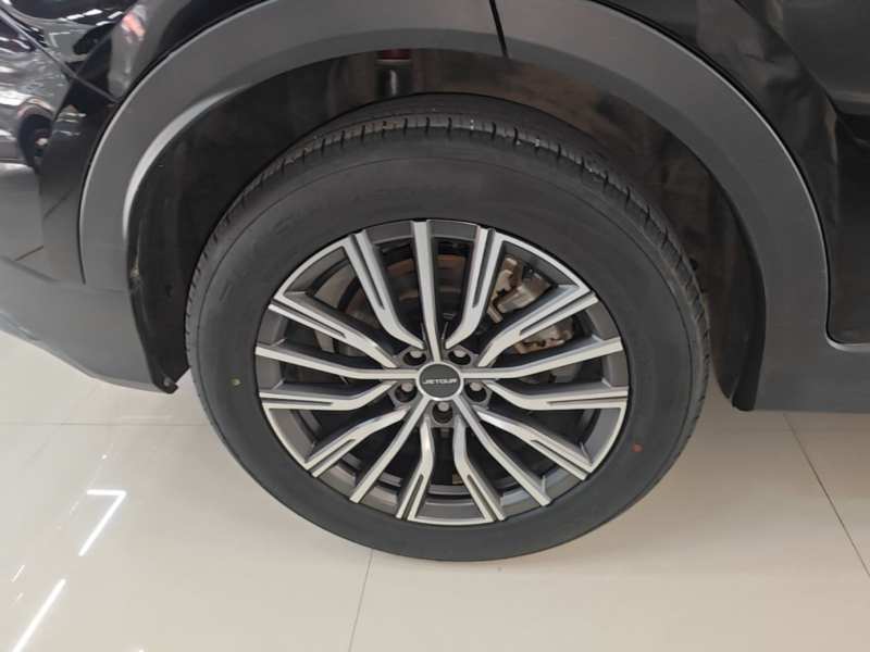 Used JETOUR X70 PLUS 2023 1.5T DCT Ziqiang PRO 5-Seater — 25