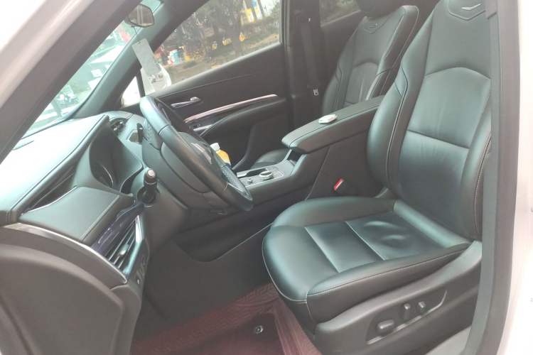 Used Cadillac XT4 2021 28T Two-Wheel Drive Tech Edition