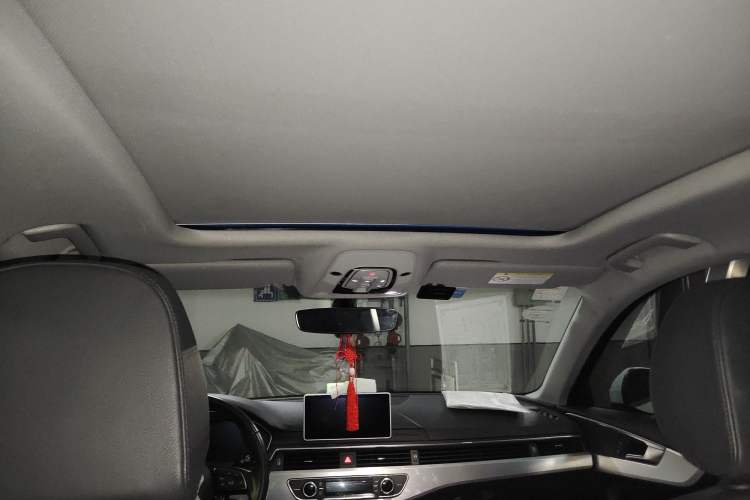 Used Audi A4L 2018 30th Anniversary Edition 40 TFSI Fashion Model