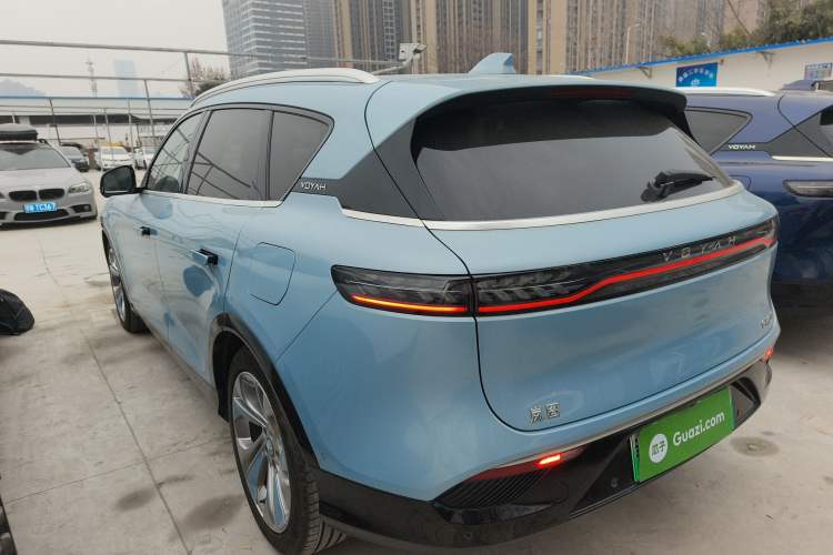 Used VOYAH FREE 2021 Four-Wheel Drive Standard All-Electric Exclusive Luxury Package