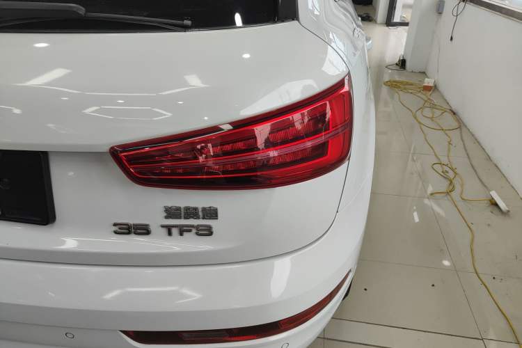 Used Audi Q3 2017 35 TFSI Fashion Model
