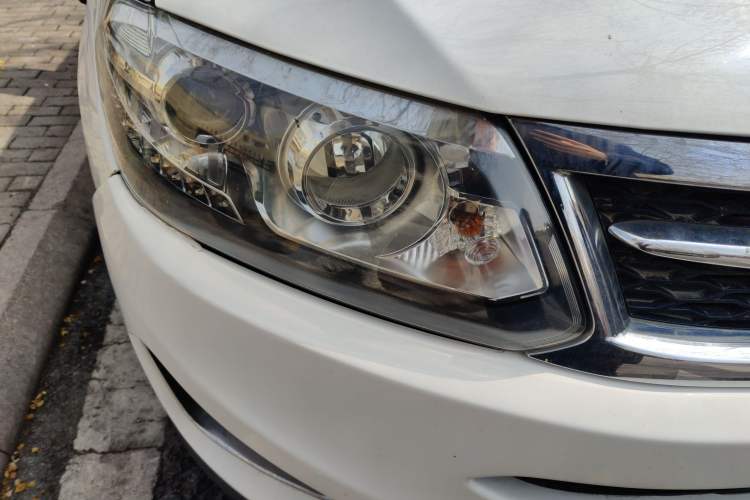 Used Chery Tiggo 5 2015 2.0L CVT Jiayue Edition Right Front Headlight