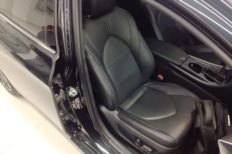 Used Toyota Avalon 2022 2.5L Luxury Edition
