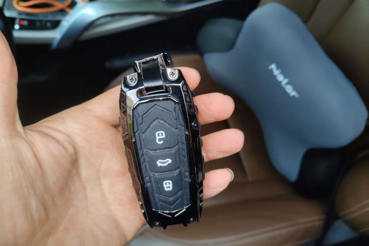 Used Geely Auto Emgrand X7 Sport 2016 1.8TD Automatic All-Wheel-Drive ZhiZun Edition
