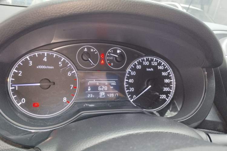 Used Nissan Tiida 2011 1.6L CVT Smart Version Instrument Cluster