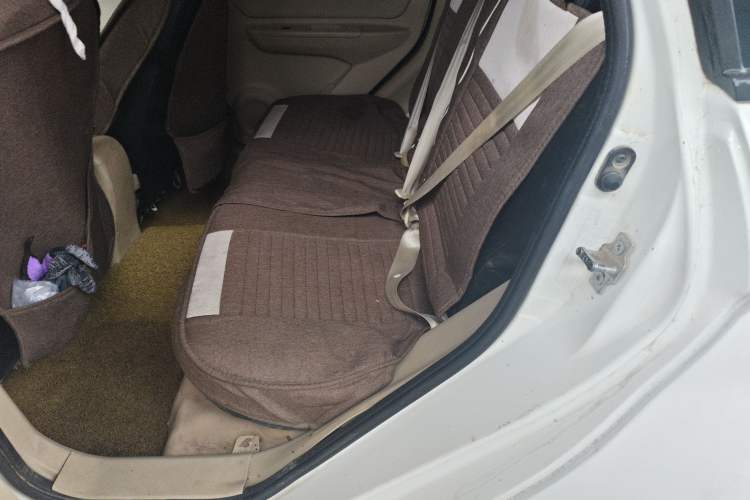 Used BAIC Senova D20 2015 Sedan 1.3L Manual Joy Edition
