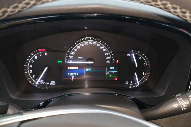 Used Cadillac XT5 2017 Anniversary Edition 28T Four-Wheel Drive Luxury Model