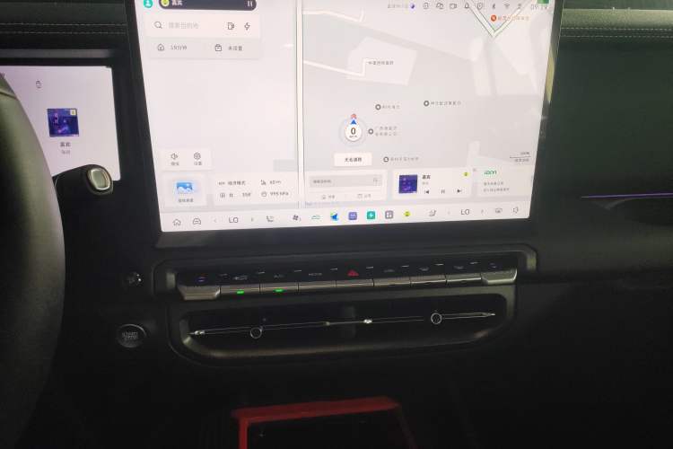 Used Tank 300 New Energy 2025 Hi4-T Audio And AC Panel