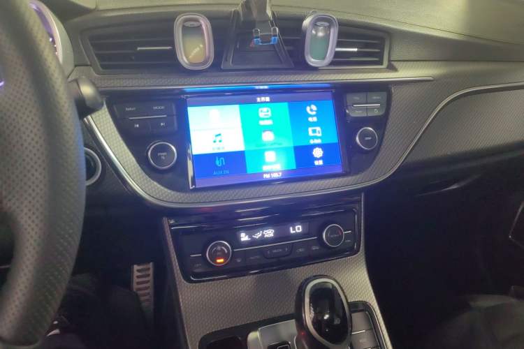 Used Geely Auto Emgrand GS 2016 Sport Edition 1.8L Automatic LingShang Model Audio And AC Panel