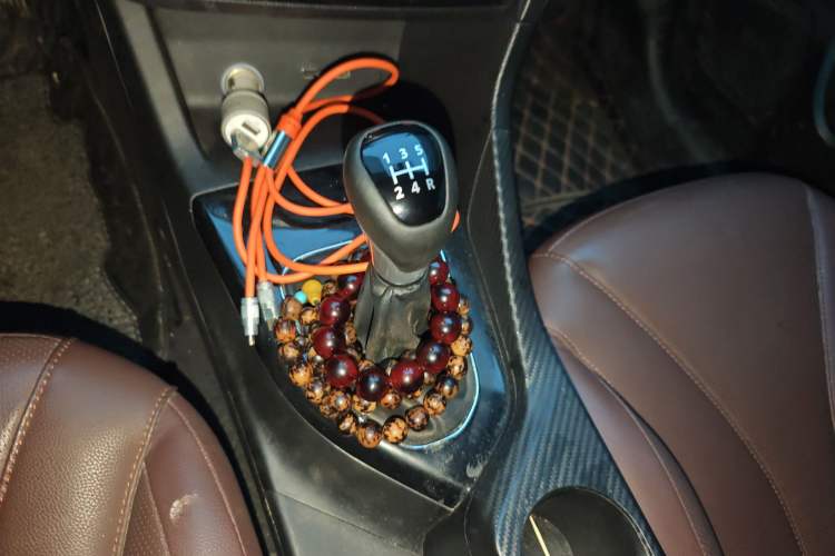 Used Soueast A5 Wing Dance 2019 1.5L Manual E-Hawk Edition China VI Gear Lever