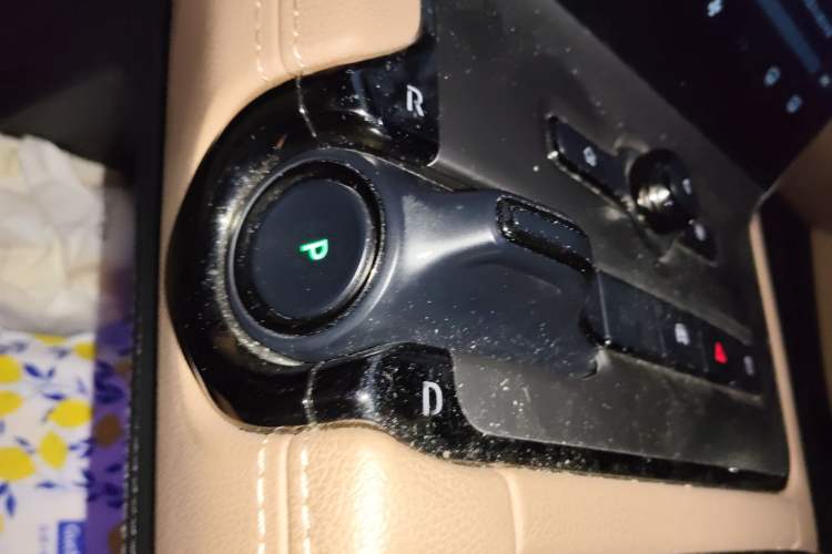 Used Nio ES6 2020 420 km Sport Edition Gear Lever