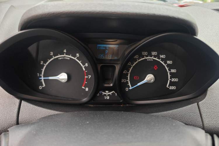 Used Ford EcoSport 2013 1.5L Automatic Fashion Model
