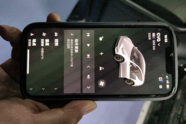 Used Tesla Model Y 2022 Long-Range All-Wheel-Drive Version
