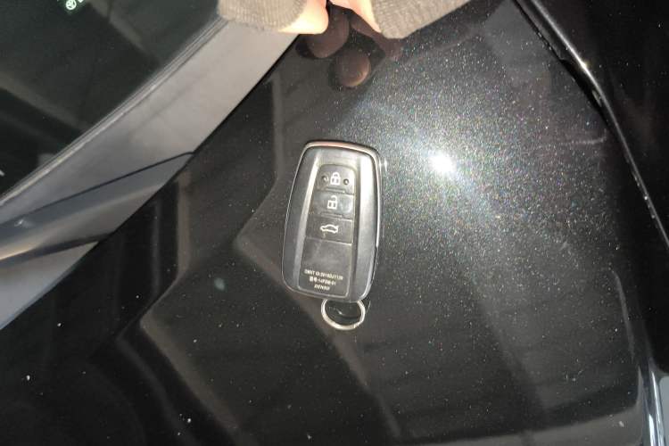 Used Toyota Camry 2019 Revised Version 2.0G Luxury Edition