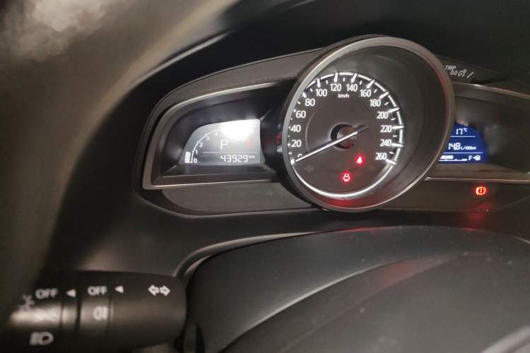 Used Mazda CX-4 2016 2.0L Automatic 2WD Blue Sky Dynamic Edition