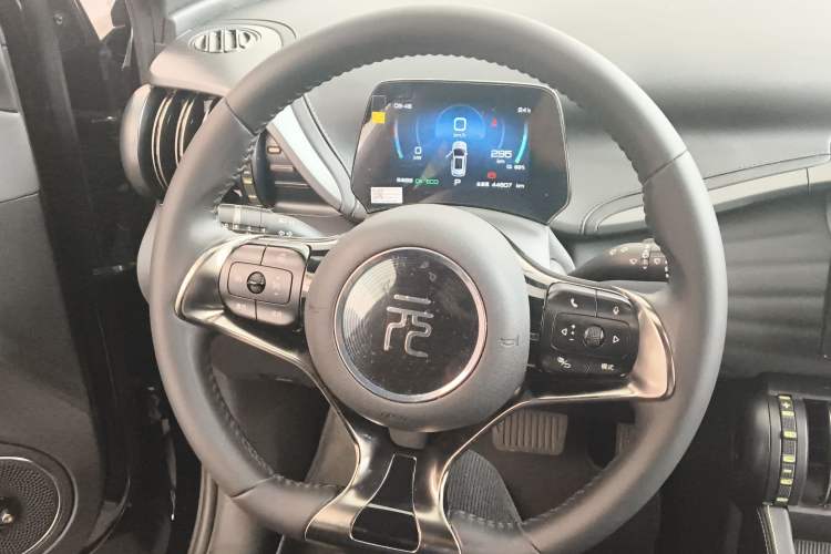 Used BYD Yuan PLUS 2024 Honor Edition 510KM Leading Model Steering Wheel