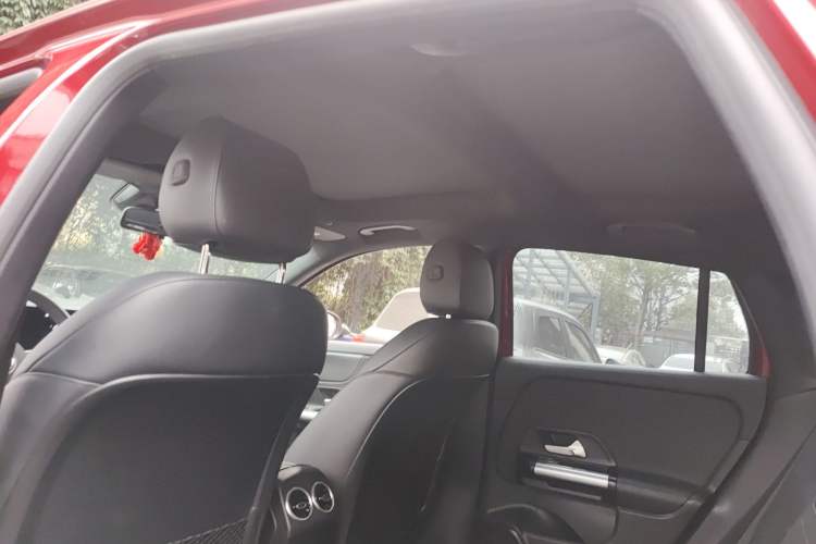 Used Mercedes-Benz GLA 2020 GLA 180
