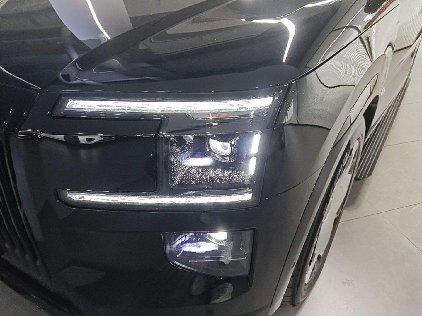 Zeekr 9X 2025 Ultra Edition 70kWh — снимка 8