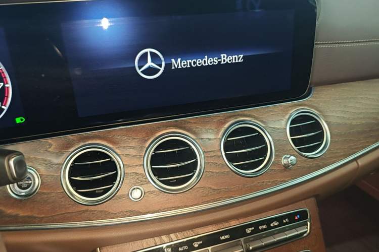 Used Mercedes-Benz E-Class 2018 Facelift E 200 L
