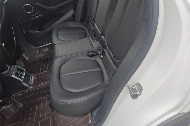 Used BMW X1 2016 sDrive18Li Fashion Model Left Rear Seat