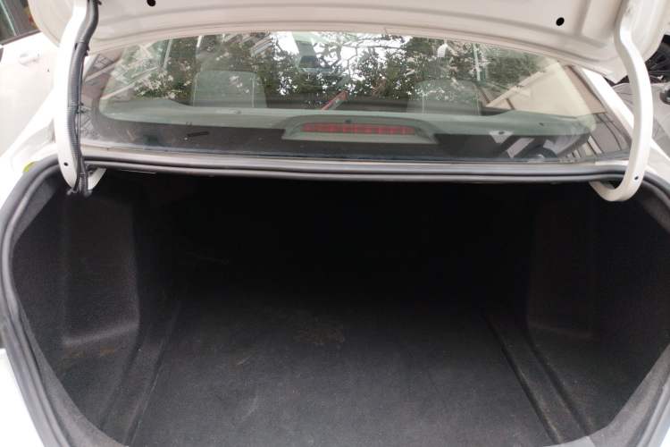 Used Chevrolet Cavalier 2022 325T Automatic Enjoyment Edition Trunk