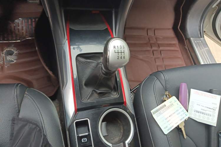 Used Haval H2 2017 Blue Label 1.5T Manual Two-Wheel Drive Luxury Model