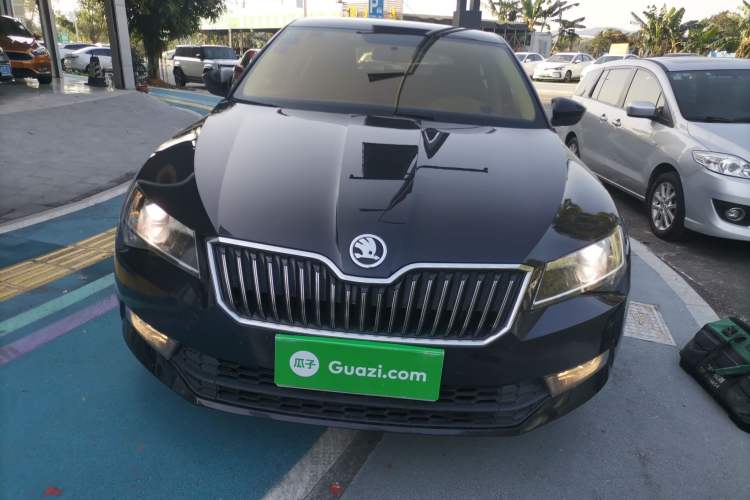 Used Skoda Superb 2016 TSI280 Manual Front-Drive Version
