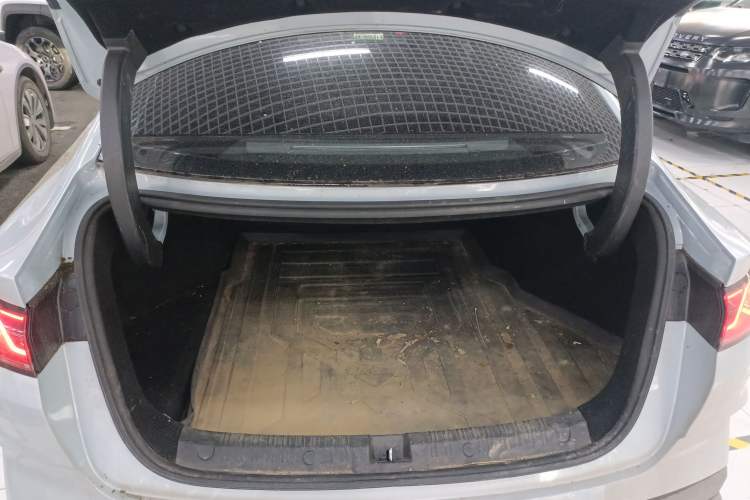 Used BYD Qin L 2024 DM-i 120KM Leading Model