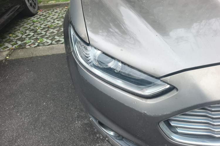 Used Ford Mondeo 2013 1.5L GTDi180 Fashion Edition Right Front Headlight