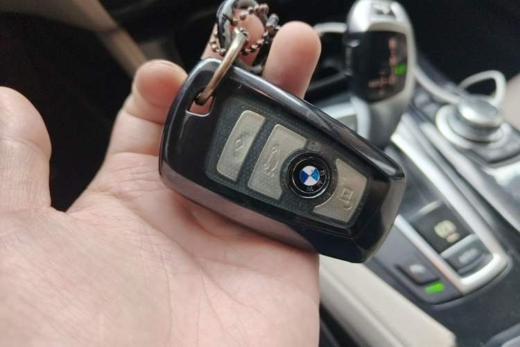 Used BMW 5 Series 2011 520Li Elegant Model Vehicle Key