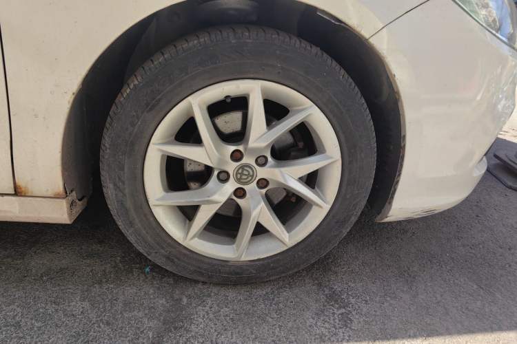 Used Brilliance H530 2014 1.6L Manual Luxury Model
