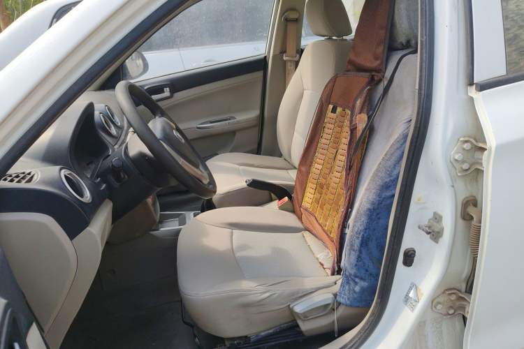 Used CHANGAN Alsvin V3 2012 1.3L Manual Comfort Version China IV Standard Left Front Seat