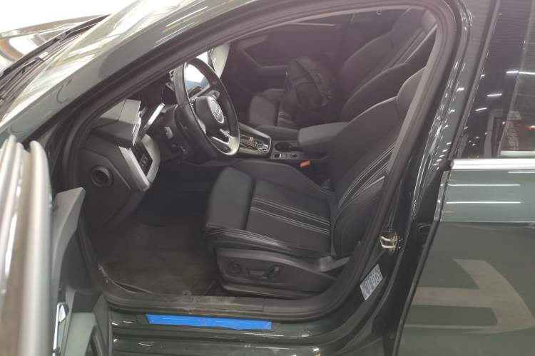 Used Audi A3 2022 A3L Limousine 35 TFSI Fashion Sport Model Left Front Seat