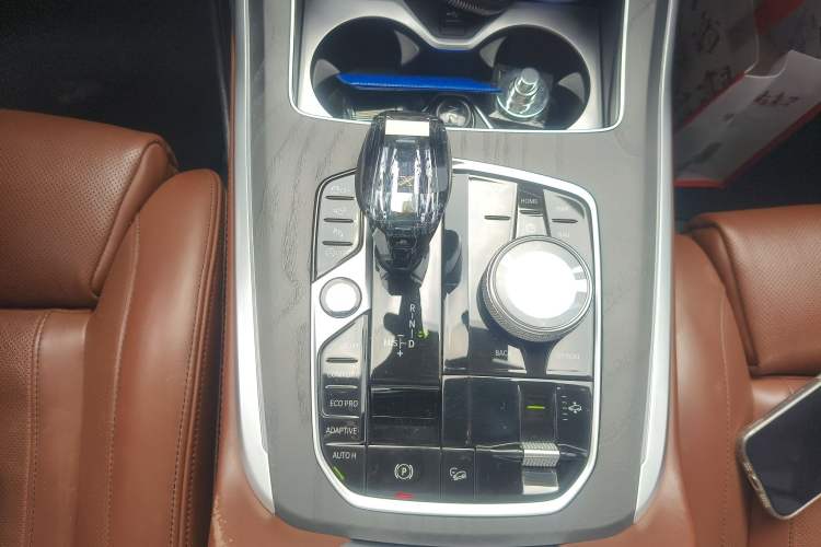 Used BMW X7 2020 xDrive40i Luxury Package with Premium Features
