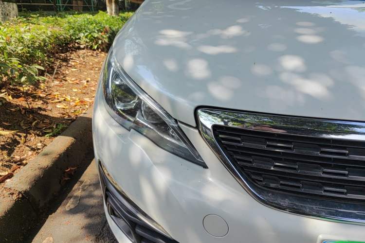 Used Peugeot 308 2018 1.6L Automatic Luxury Edition