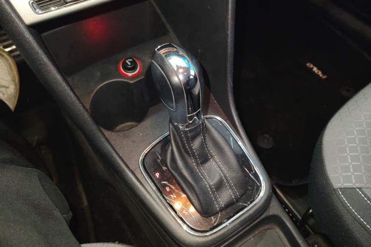 Used Volkswagen Polo 2014 1.6L Cross Polo Automatic
