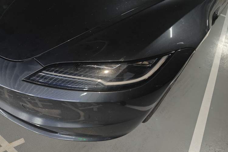 Used Tesla Model 3 2023 Long-Range All-Wheel-Drive Version Left Front Headlight