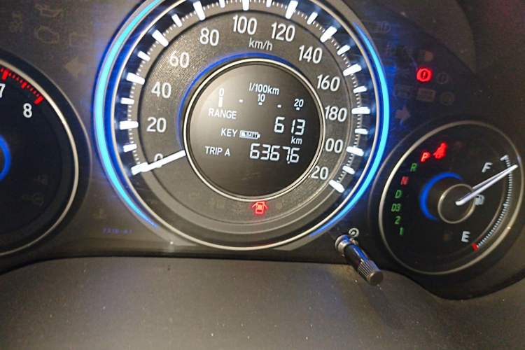 Used Honda Crider 2015 1.8L automatic comfort version Odometer Close Up