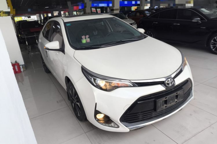 Used Toyota Levin 2018 185T CVT Luxury Edition China V Standard Front Right 45 Deg