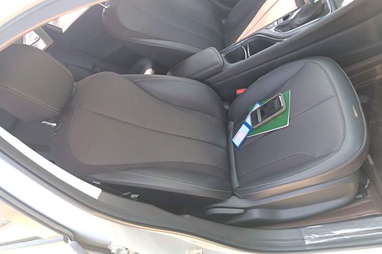 Used Buick Verano 2023 Pro Enjoyment Edition Right Front Seat