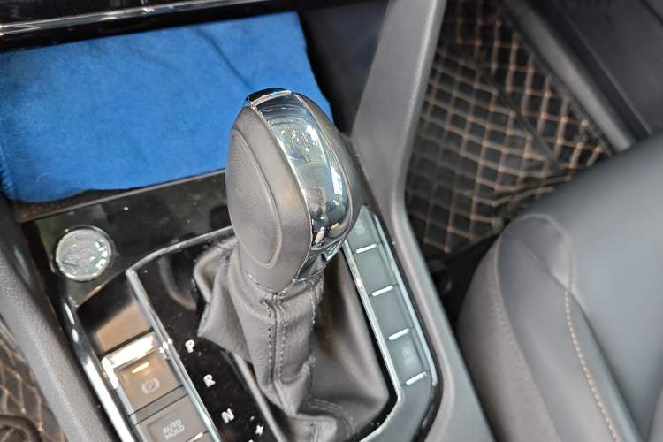 Used Volkswagen Tharu 2021 280TSI Two-Wheel Drive Comfort Edition Gear Lever