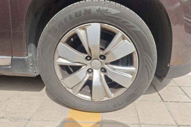 Used Peugeot 2008 2014 1.6L Automatic Fashion Edition
