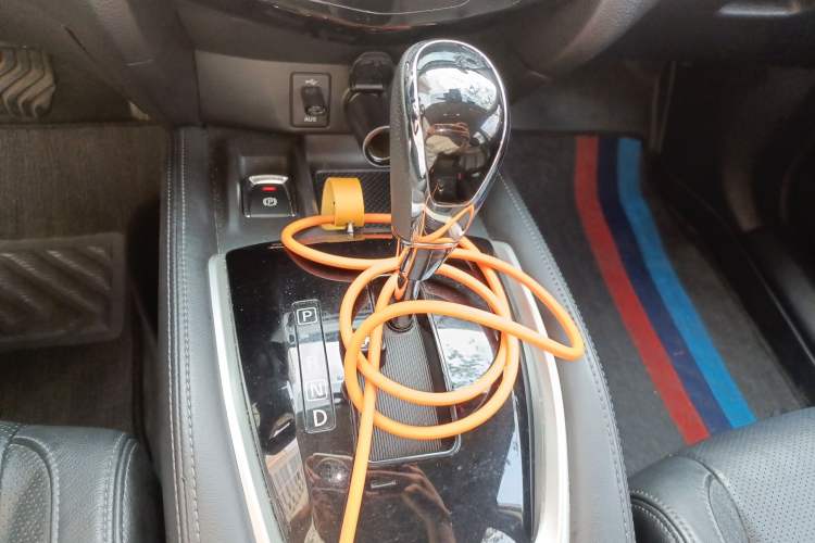 Used Nissan X-Trail 2017 2.5L CVT Luxury Edition 4WD
