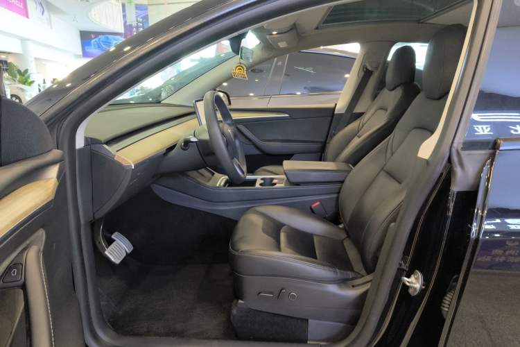 Used Tesla Model Y 2021 Performance High-Performance All-Wheel-Drive Version
