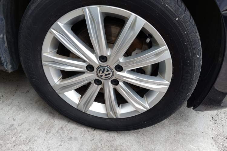 Used Volkswagen Touran 2021 Touran L 280TSI DSG Comfort Edition 7 Seats
