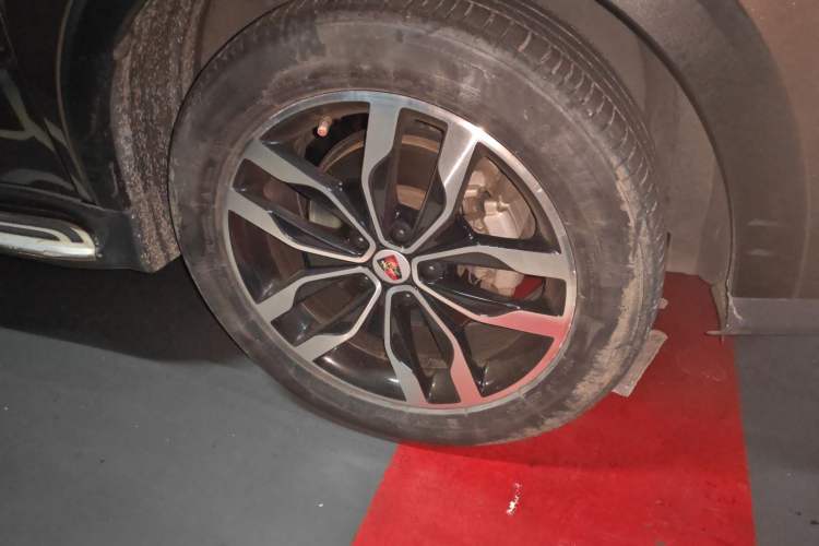 Used Roewe RX5 2016 30T Two-Wheel Drive Automatic Internet Smart Edition