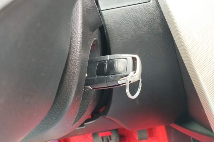 Used Luxgen U6 SUV 2015 1.8T Fashion Edition Vehicle Key