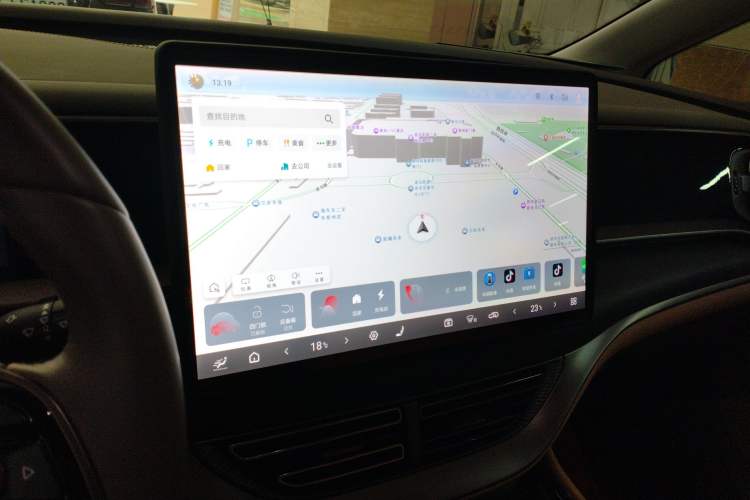 Used Denza D9 2022 DM-i 970 Four-Wheel Drive Flagship Model