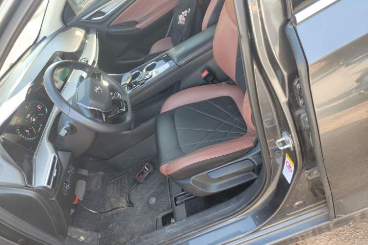 Used CHANGAN Eado 2022 PLUS Blue Whale NE 1.4T GDI DCT Prestige Edition Left Front Seat