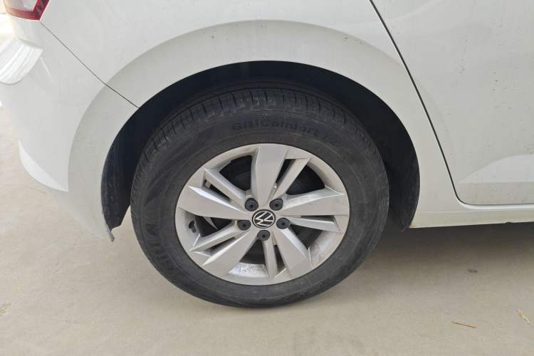 Used Volkswagen Polo 2023 Revised Plus 1.5L Automatic – Enjoy Life Edition Right Rear Wheel Hub